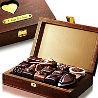 Mahogany Chocolate Box Carved With A Golden Heart (15 pieces)